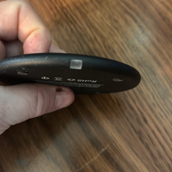 NWOT ONN Wireless Phone Charger 2 pc Circle & Cord Model No. ONB18WI701 DC 5V/2A - Picture 15 of 16